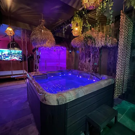 Bed & Breakfast Jungle Spa *