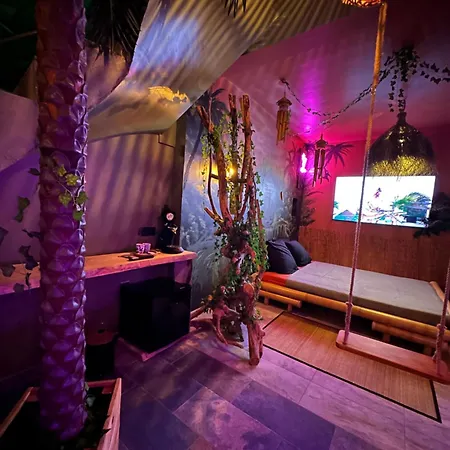 Jungle Spa Bed & Breakfast Dunkirk